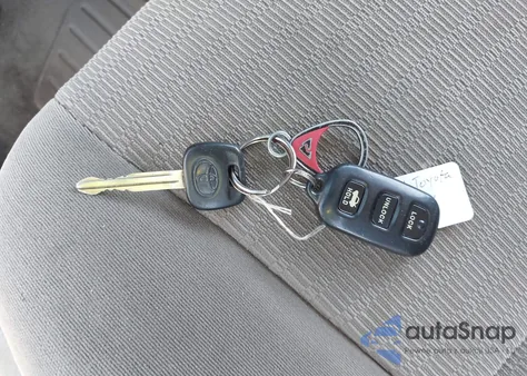 2005 Toyota Camry Le из США, поврежденный, VIN 4T1BE32K25U951774